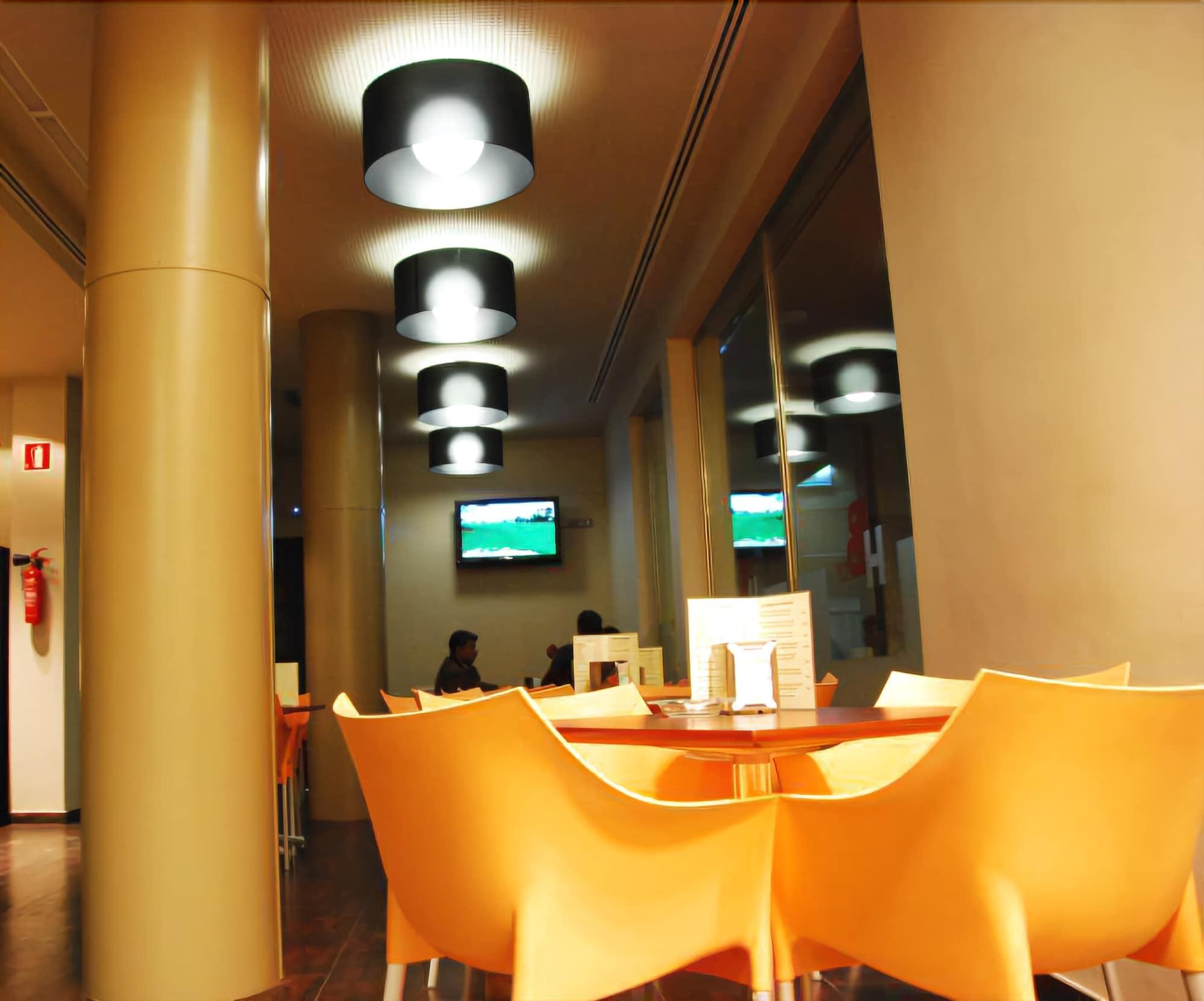 Hotel Pere III El Gran Вилафранка дел Пенедес Екстериор снимка