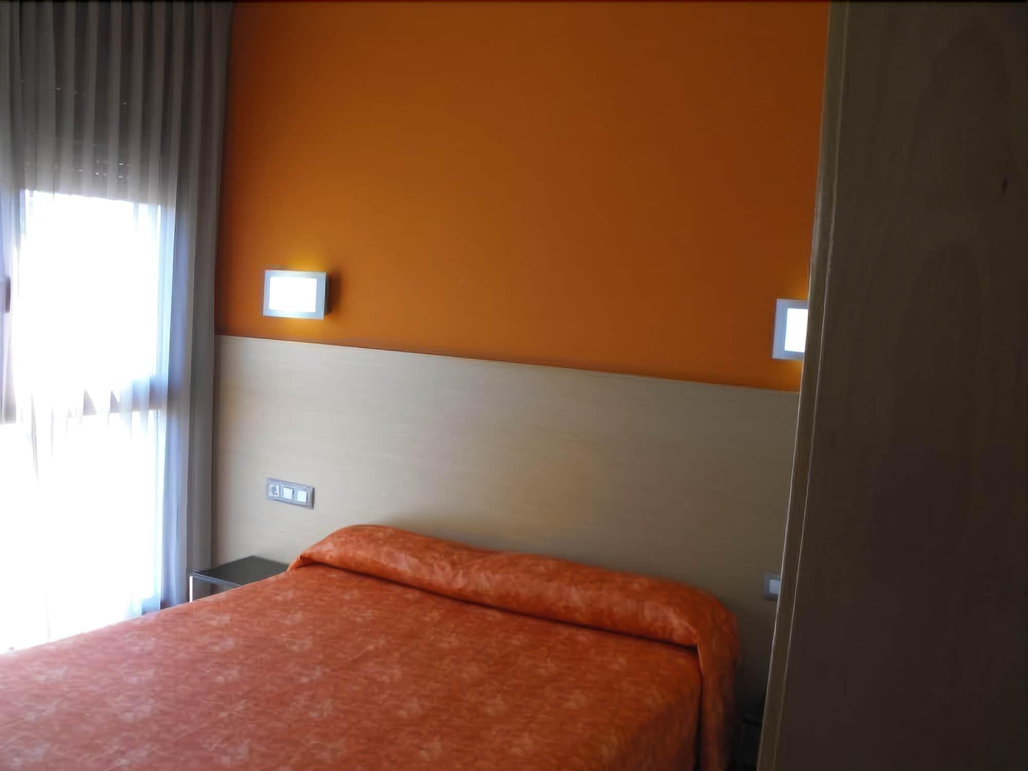 Hotel Pere III El Gran Вилафранка дел Пенедес Екстериор снимка