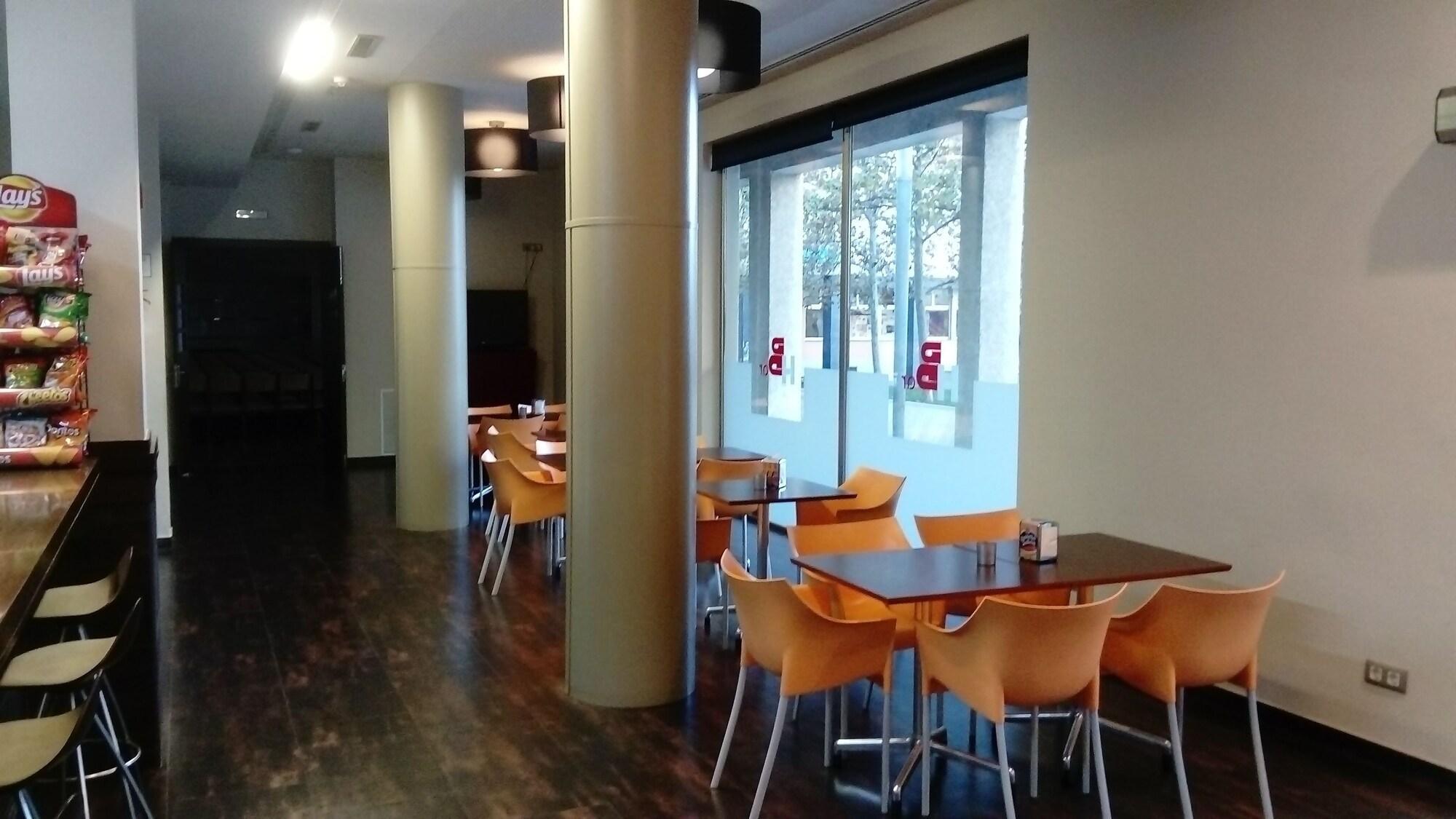 Hotel Pere III El Gran Вилафранка дел Пенедес Екстериор снимка