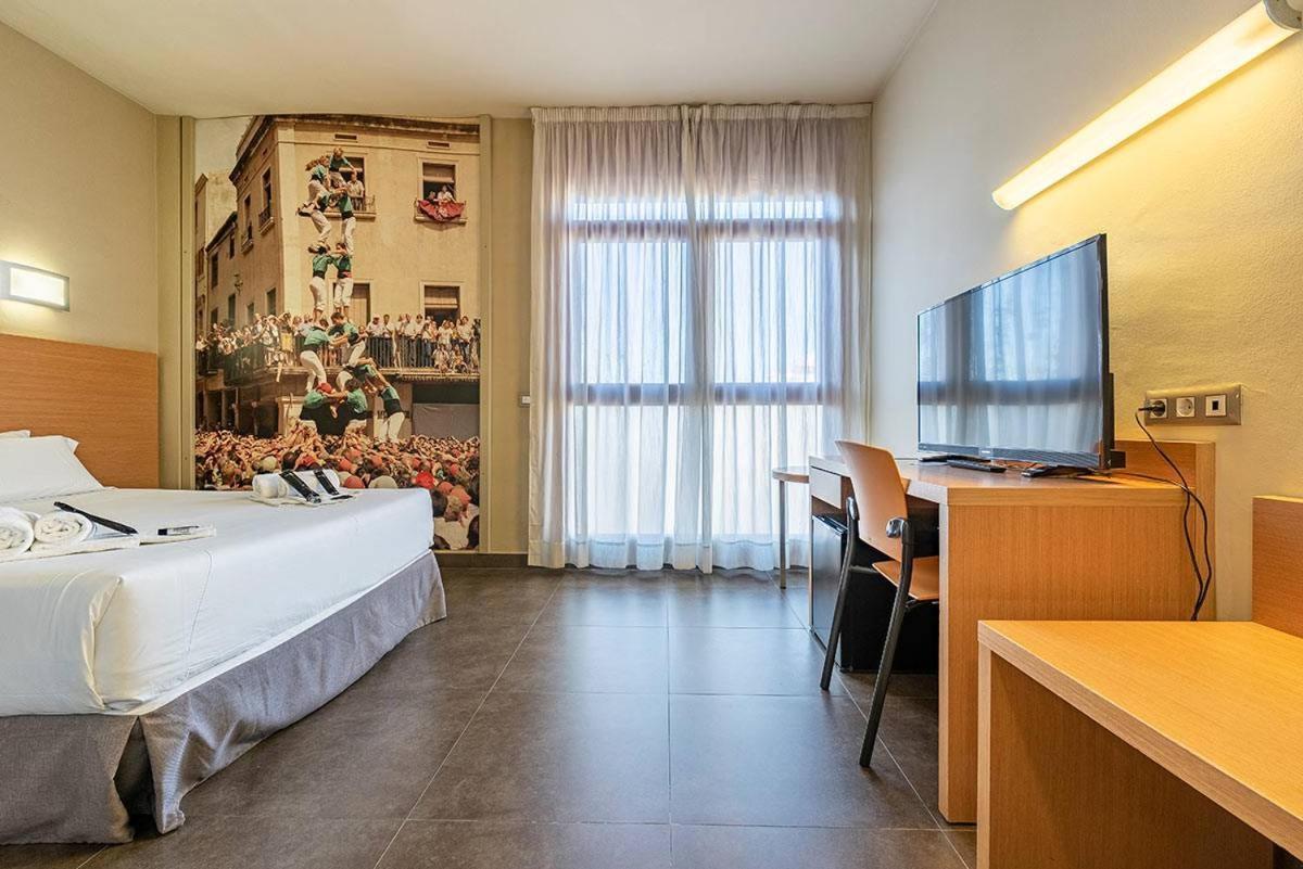 Hotel Pere III El Gran Вилафранка дел Пенедес Екстериор снимка