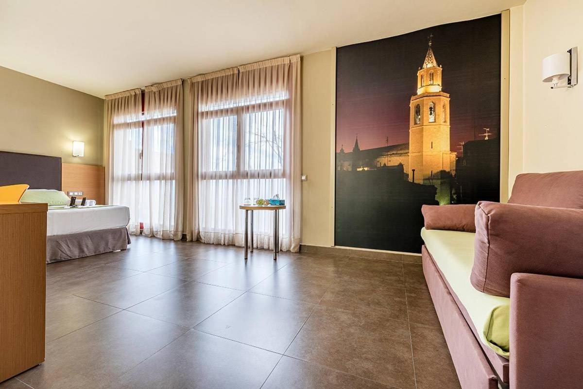 Hotel Pere III El Gran Вилафранка дел Пенедес Екстериор снимка